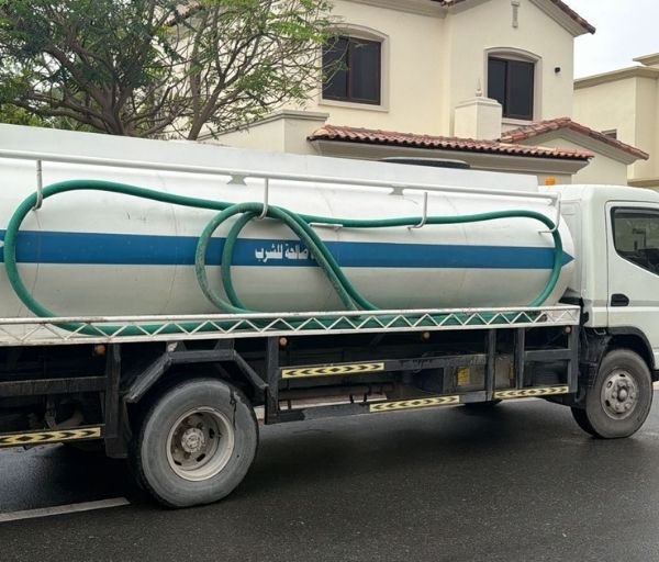 sweet water tanker supply in dubai